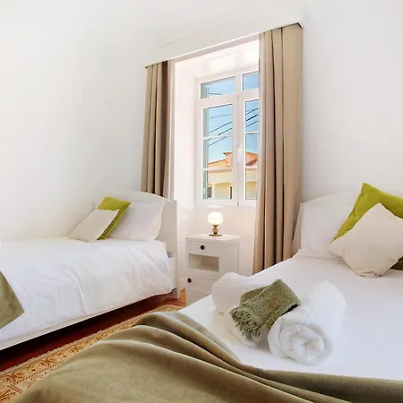 Mother's House Nyaraló Calheta