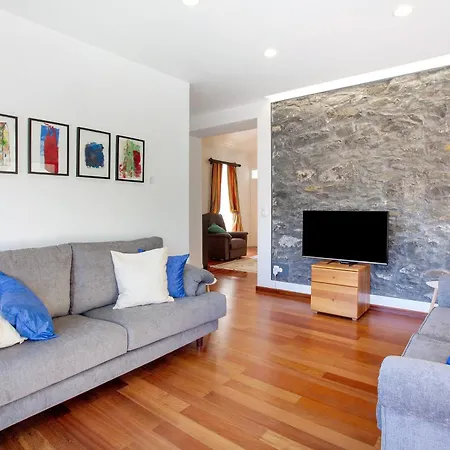 Nyaraló Mother's House Calheta